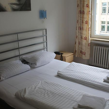 Hotel Lilienhof Hamburg Exterior foto